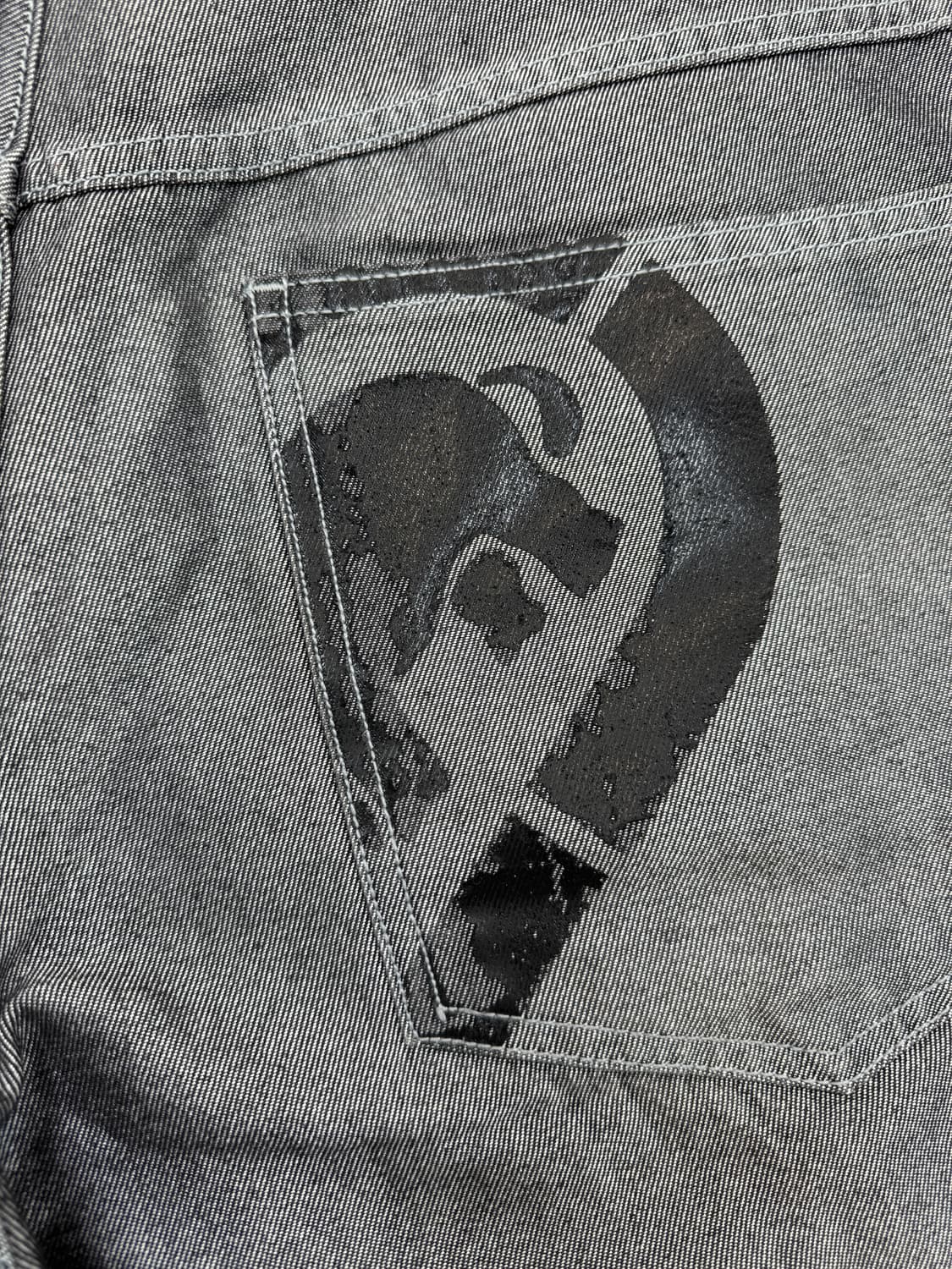 에코 메탈릭 실버 버뮤다 쇼츠 상품이미지10