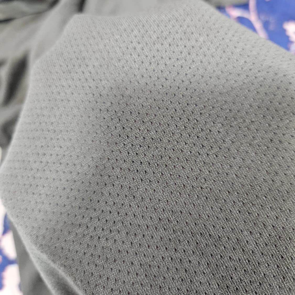 (새상품)푸마(Puma) 브이넥 스몰로고 기능성 브이넥 반팔티셔츠 상품이미지7