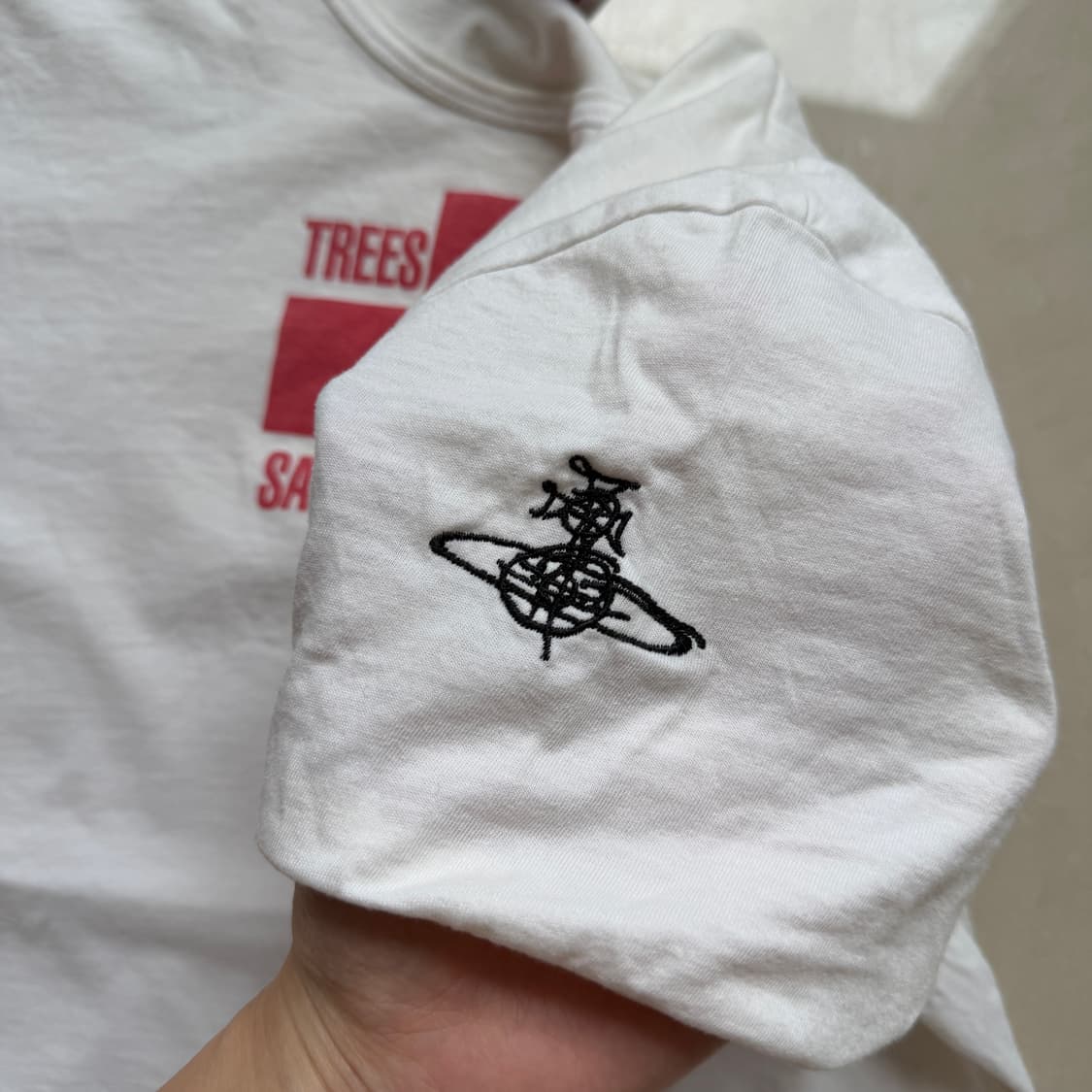 Vivienne Westwood trees save lives Tee 상품이미지3