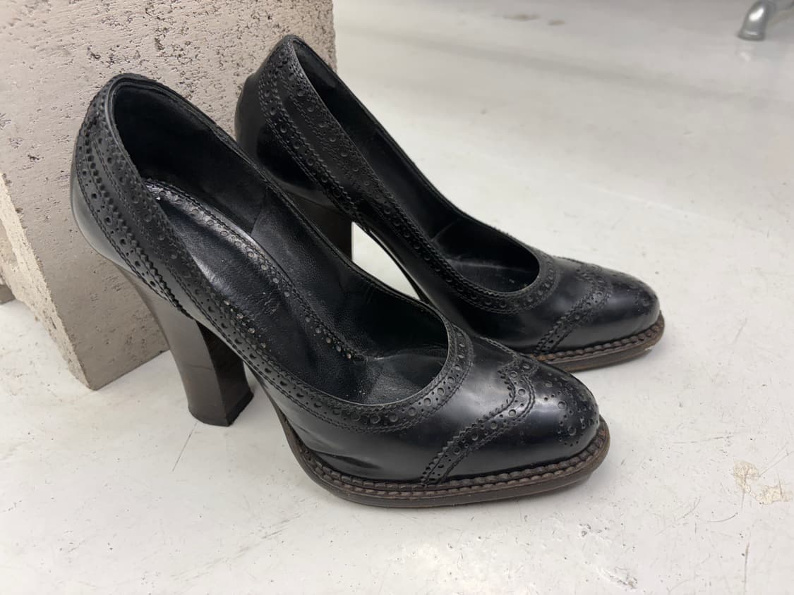 생로랑 펌프스 힐 상품이미지2