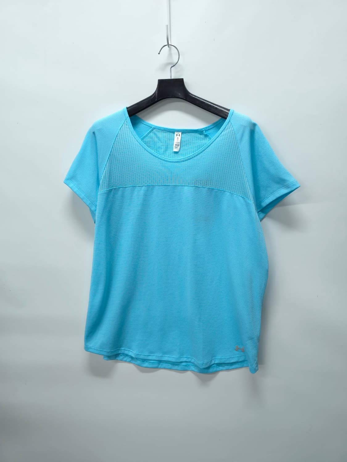 새상품) 언더아머 기능성 운동용 티셔츠 (77~77반) 상품이미지1