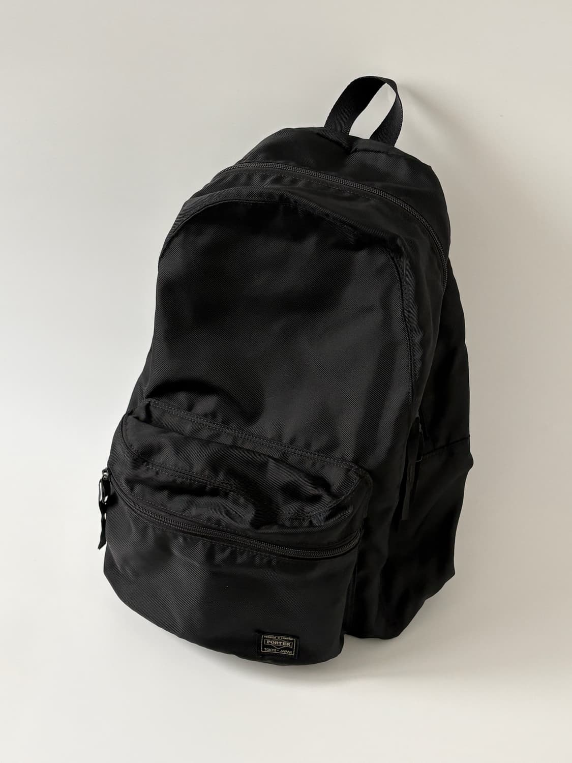 Round Backpack (Black) 상품이미지1