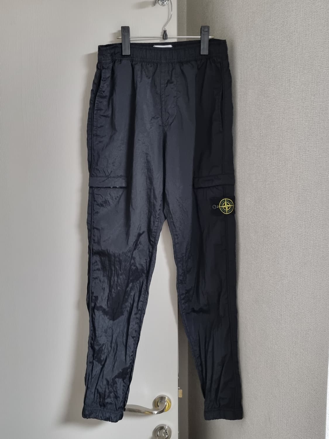 스톤아일랜드 나일론메탈 조거팬츠 상품이미지1