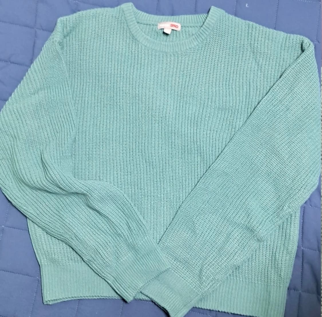 스파오 니트 판매합니다 상품이미지1