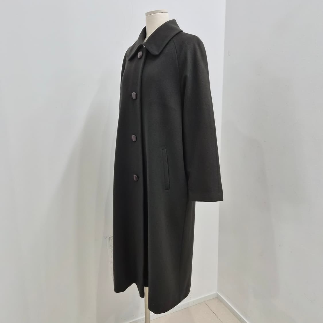 캐시미어 100% 딥카키 여성 롱코트 상품이미지2