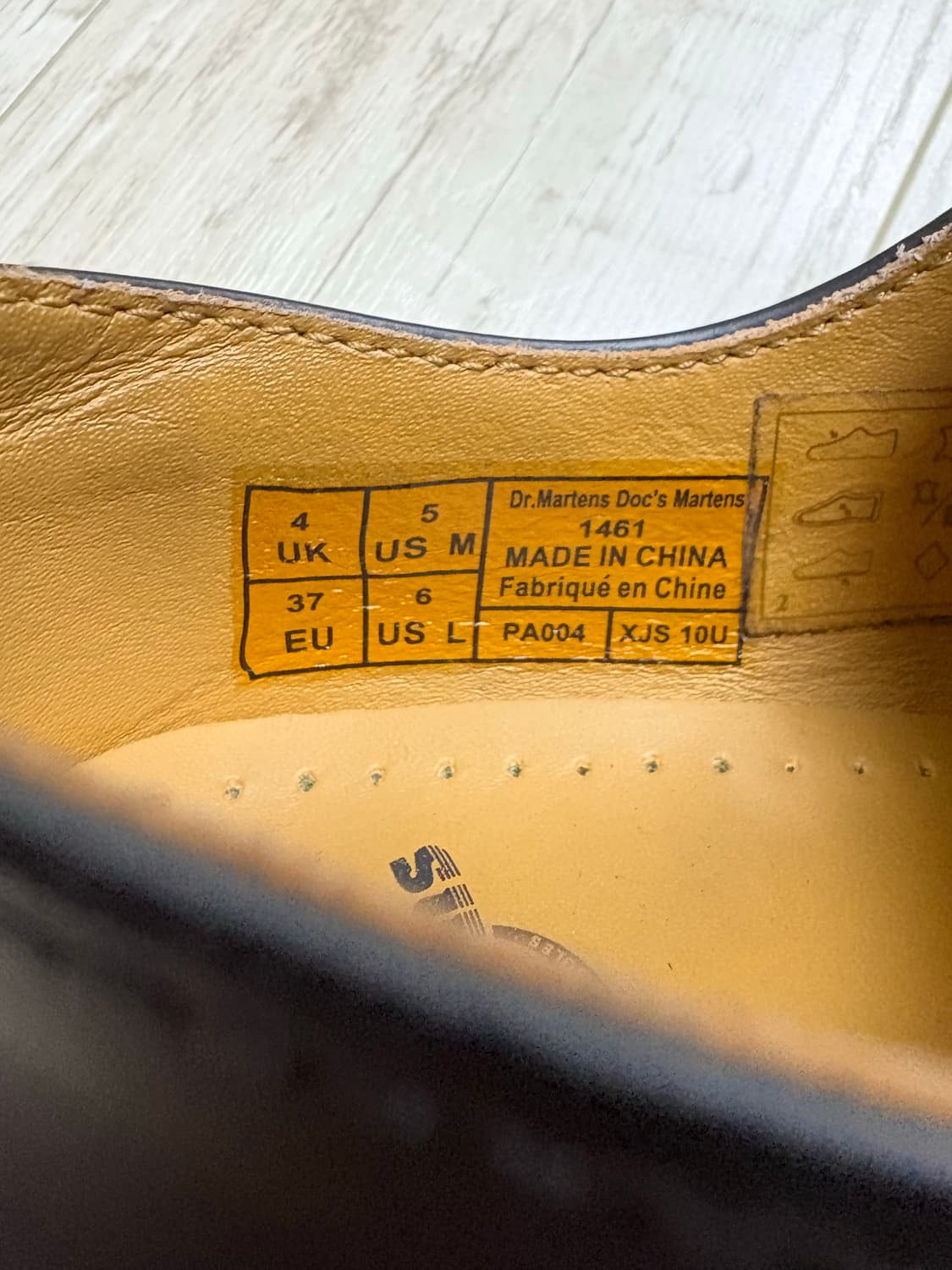 닥터마틴 1461 3홀 스무스 230 상품이미지7