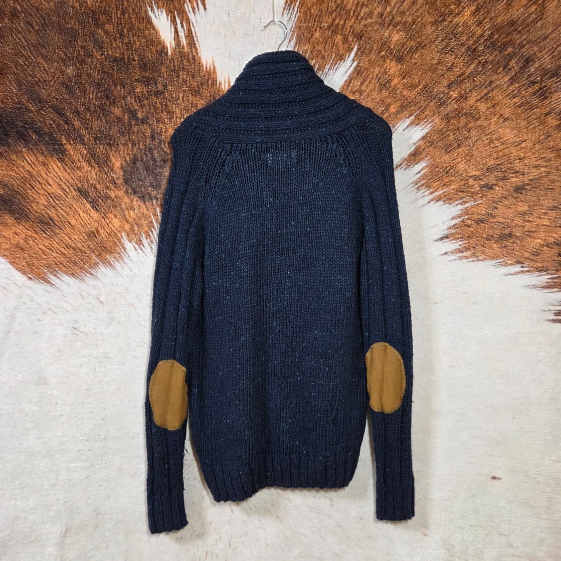 풀앤베어 네이비 꽤배기 카라 하이넥 니트 상품이미지5