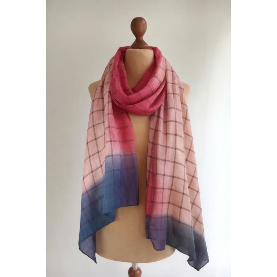 Agatha Gradation muffler  상품이미지1