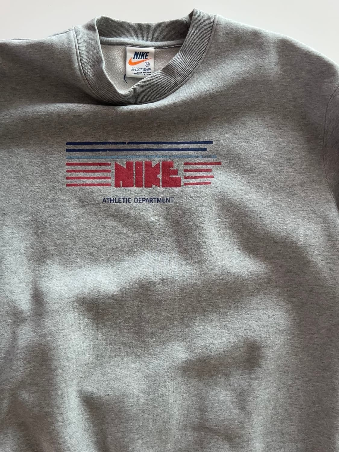 나이키 센터 스우시 맨투맨 M 상품이미지4