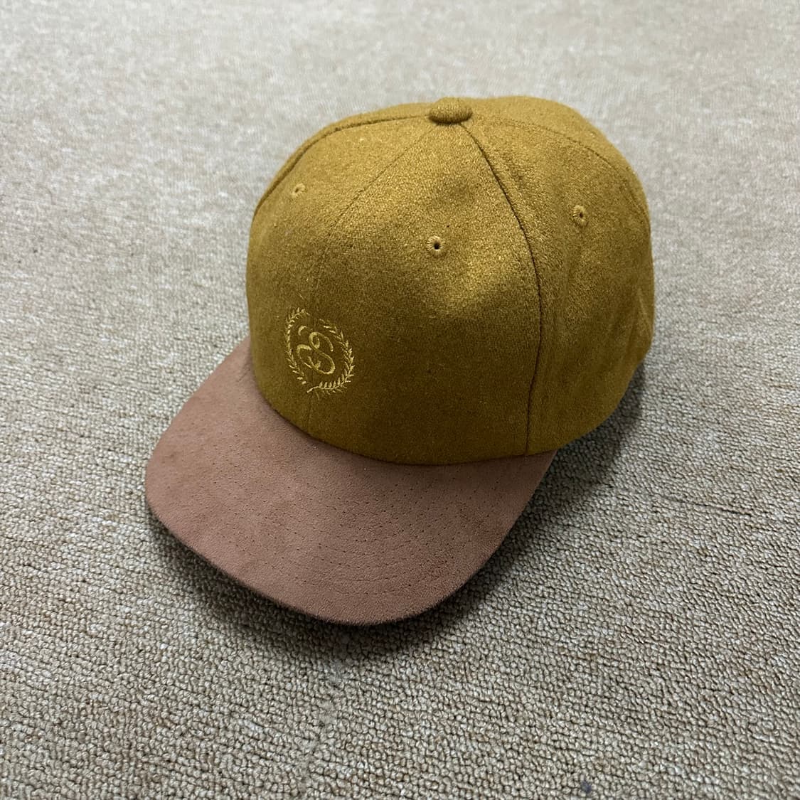 스투시 옐로우 브라운 울 스냅백 상품이미지1