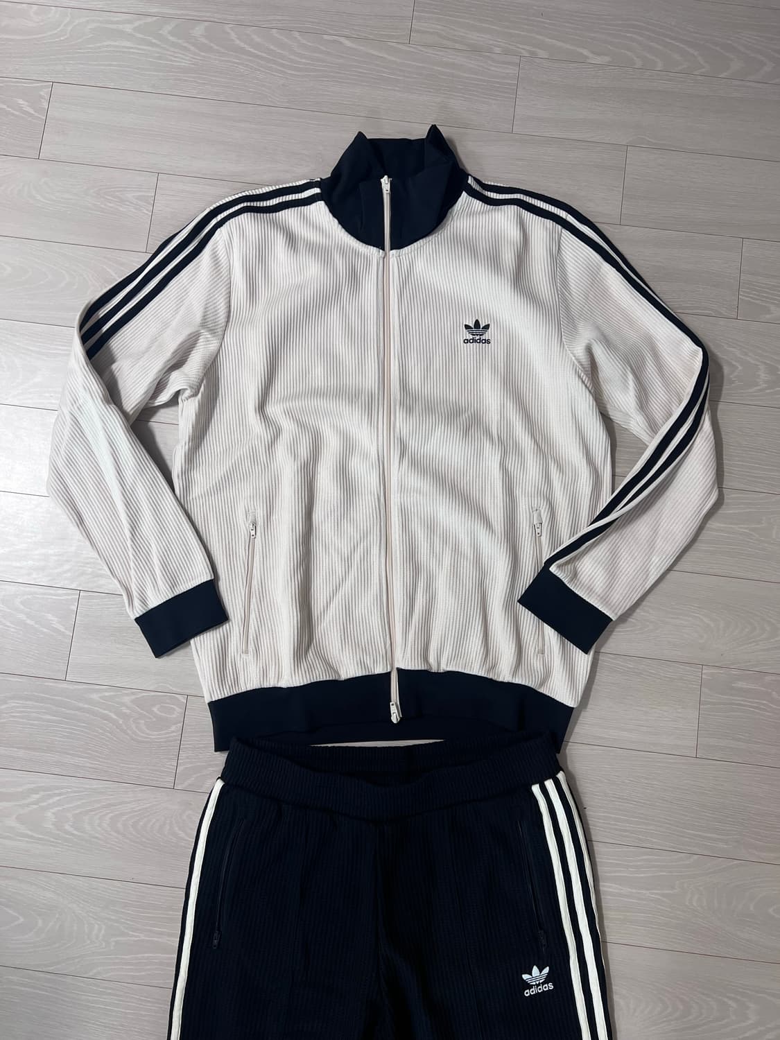 아디다스 와플 버켄바우어 트레이닝 셋업 상품이미지2