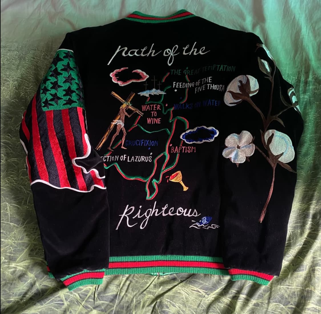 세인트 미카엘 리버시블 스카쟌 수베니어 자켓 상품이미지1