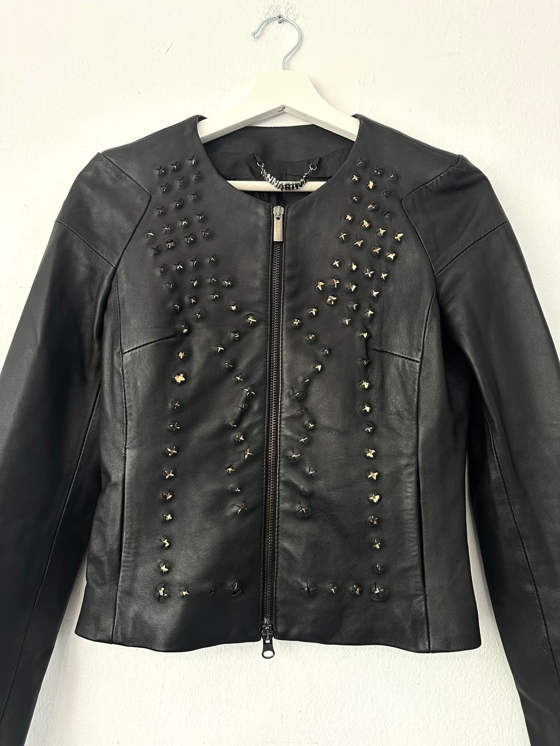 AnnairaN 2000s 불렛 스터드 램스킨 레더 자켓 상품이미지4