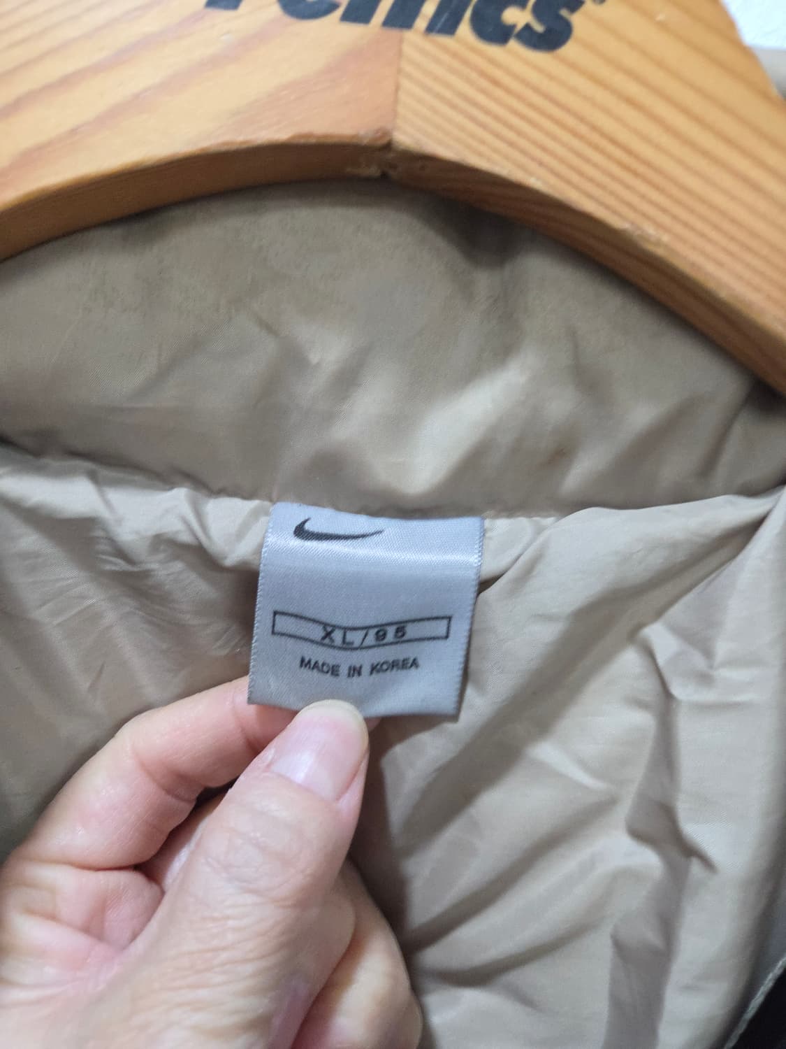 나이키 스포츠  덕다운 패딩 히든포켓 올드스쿨 빵빵한 패딩 상품이미지3