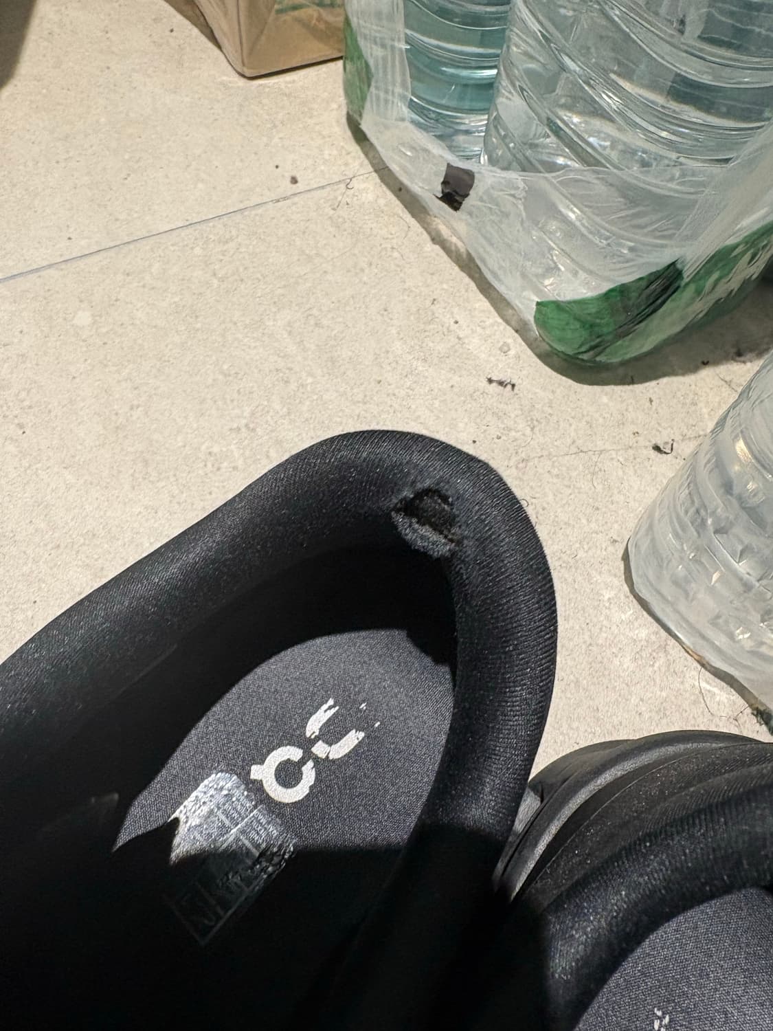 온러닝 X 파프 클라우드몬스터2 블랙마그넷 상품이미지3