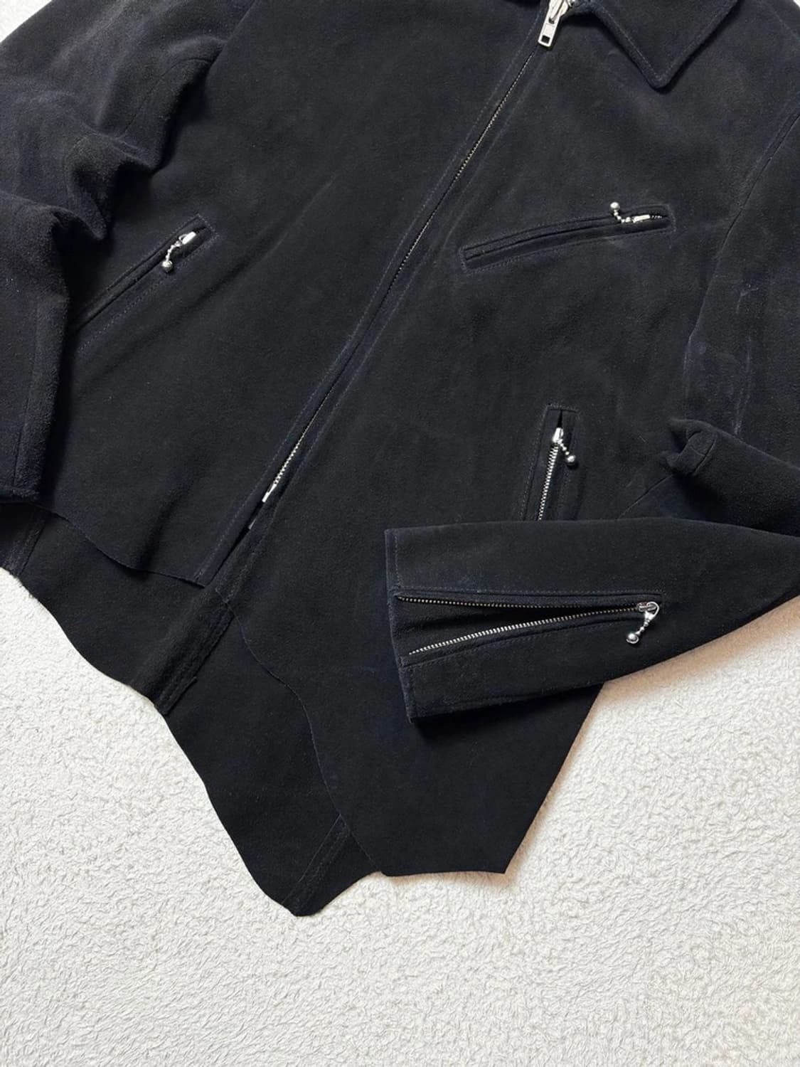 비바스튜디오 시그니처 스웨이드 언발 가죽 자켓 PN6540    상품이미지6