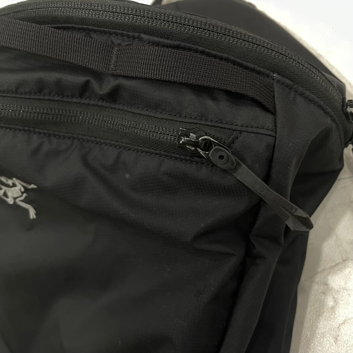 아크테릭스 헬리아드 15 백팩 블랙 상품이미지4