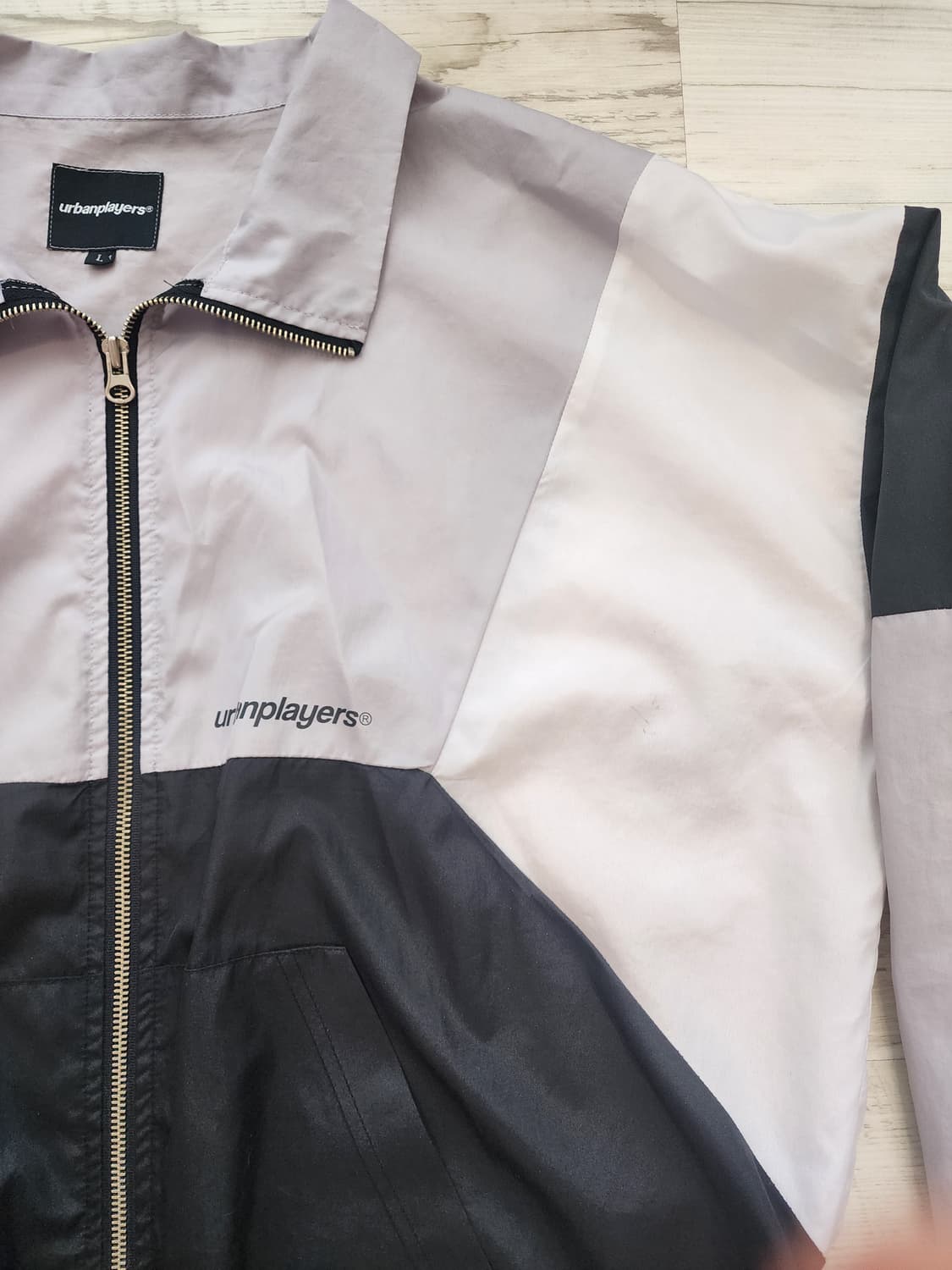 어반플레이어스 바람막이 자켓 팜 L(105~110)사이즈 런닝 자켓 점퍼 상품이미지3