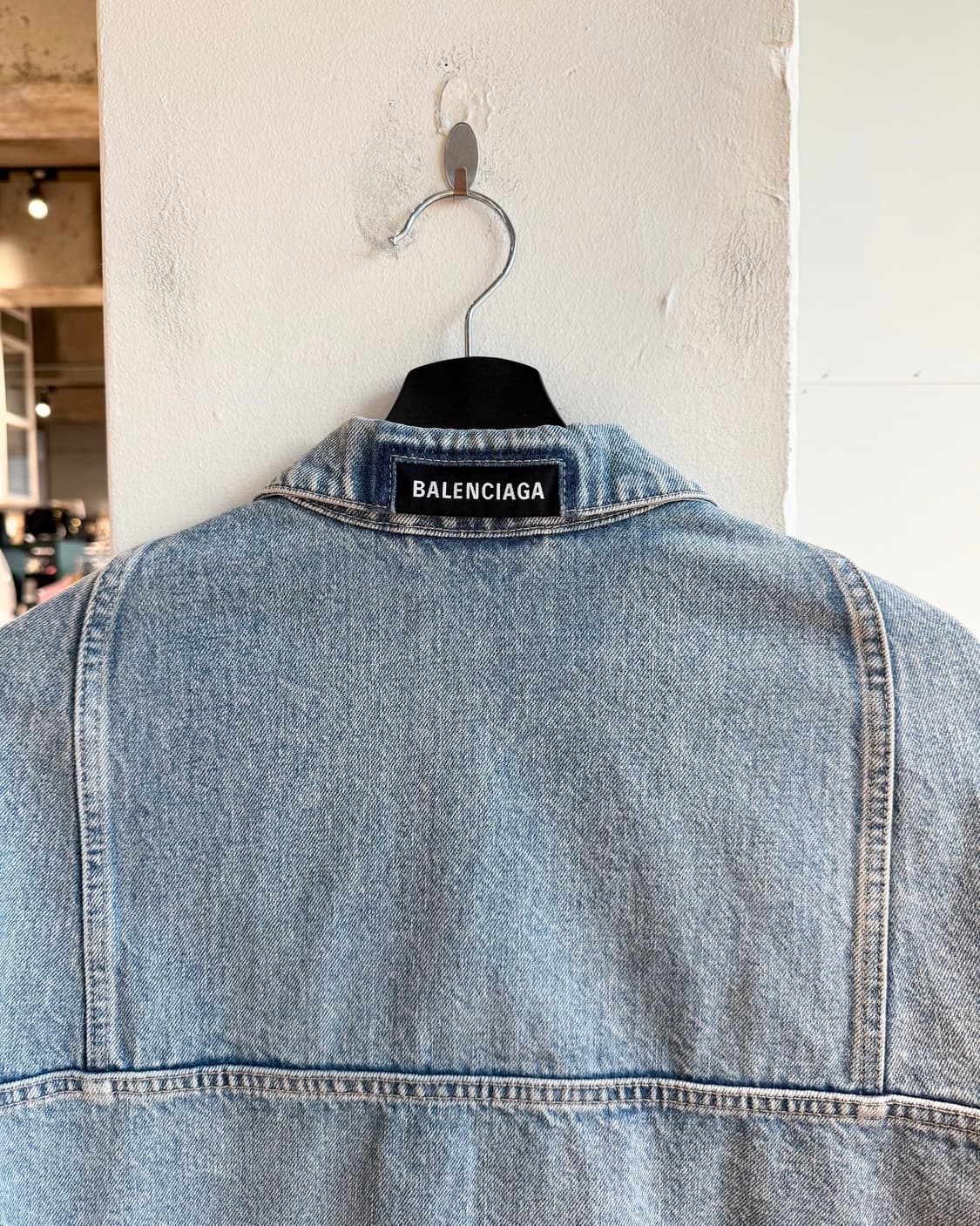 발렌시아가 데님 업사이드 다운 자켓  상품이미지7