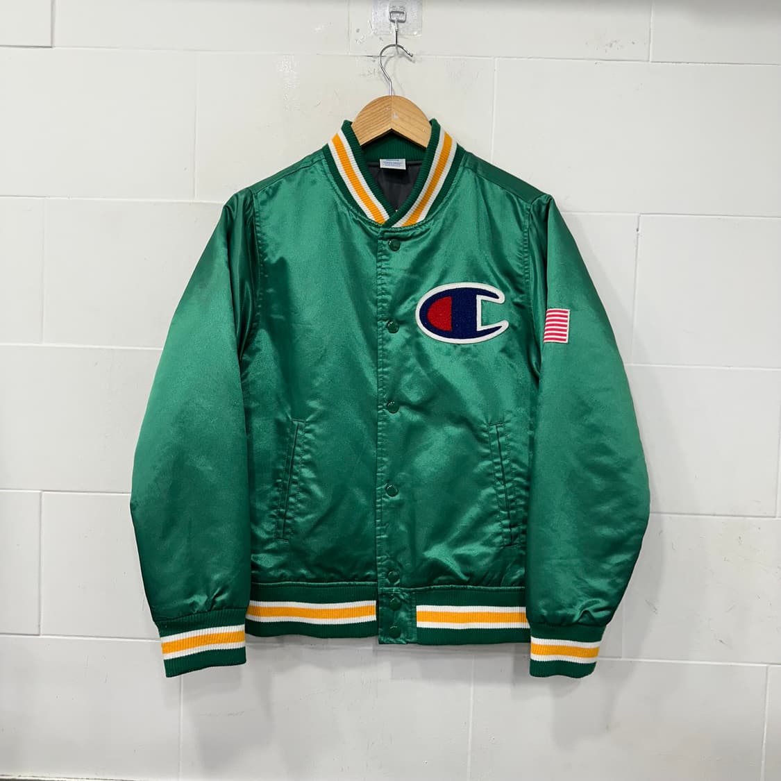 챔피온 스타디움 자켓 상품이미지1