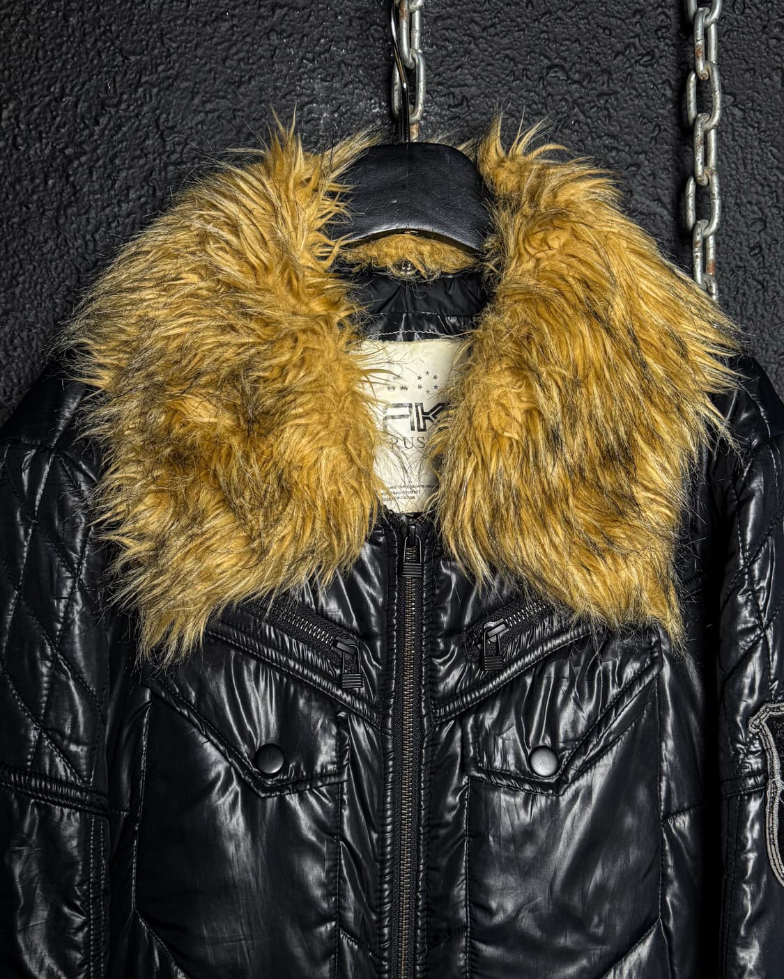 Fur Collar Glossy Black Quilted Jacket   상품이미지2