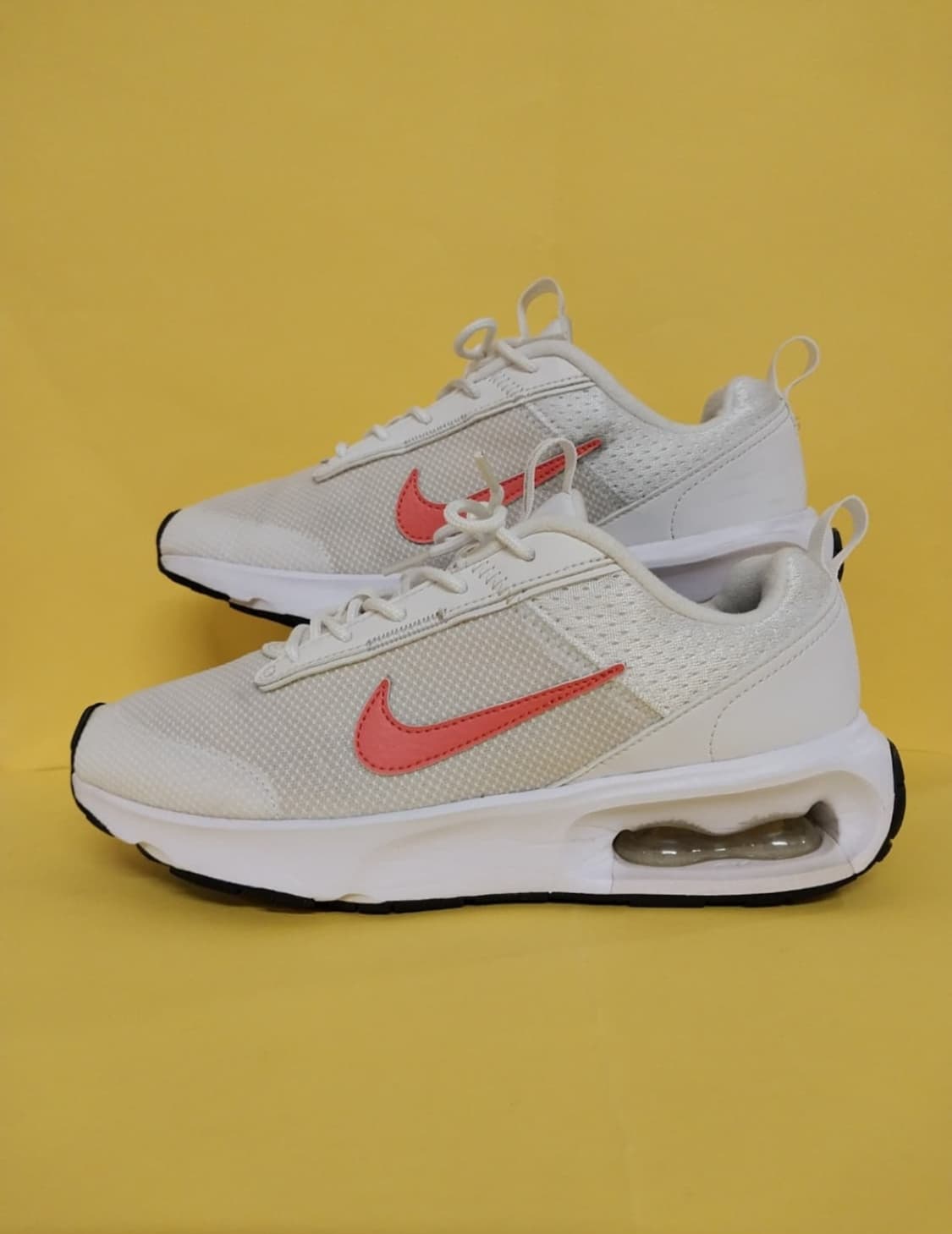 여성 나이키 에어맥스 인터락 라이트 포톤 더스트 운동화 (240) 상품이미지1