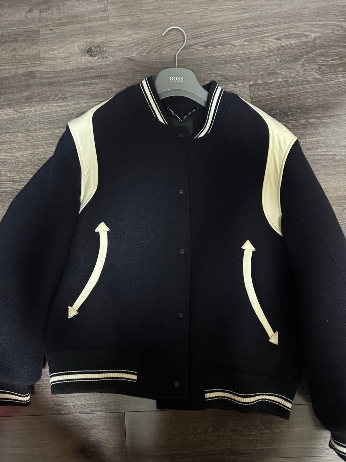 비이커 바시티 자켓 상품이미지2