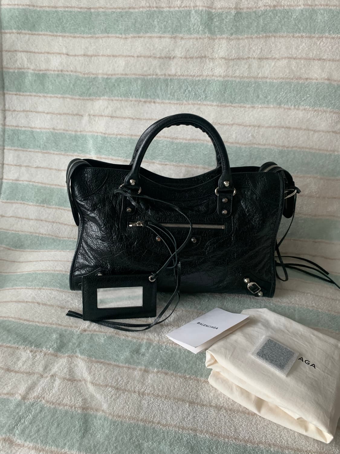 발렌시아가 시티백 모터백 미듐 정품 블랙 상품이미지2