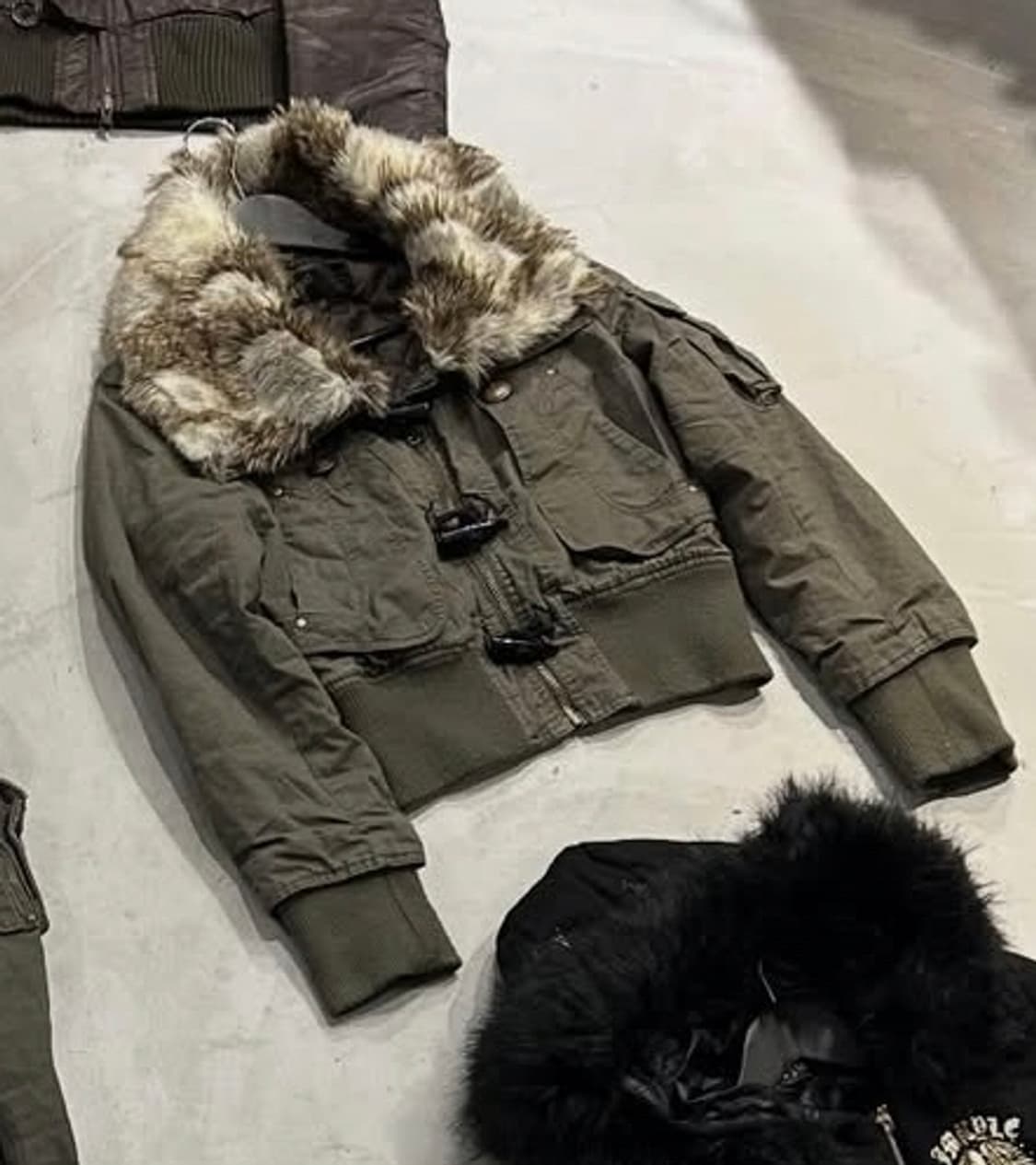 데스라이즈 아카이브 카키 떡볶이 점퍼 갸루y2kdia 상품이미지2