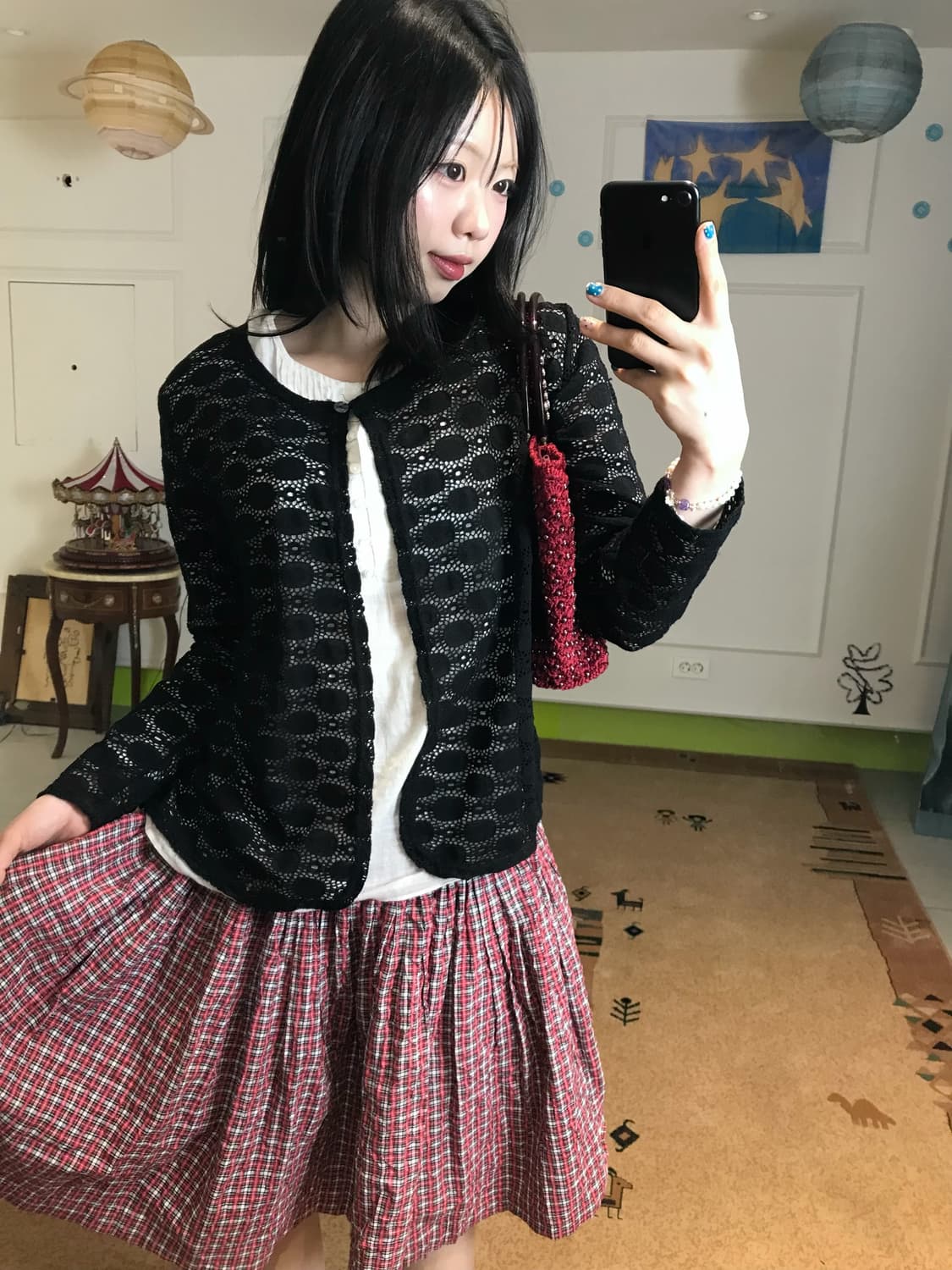 블랙& 체리레드 컬러에 여러 포인트 들로 시선 가는 조합 -! 상품이미지1