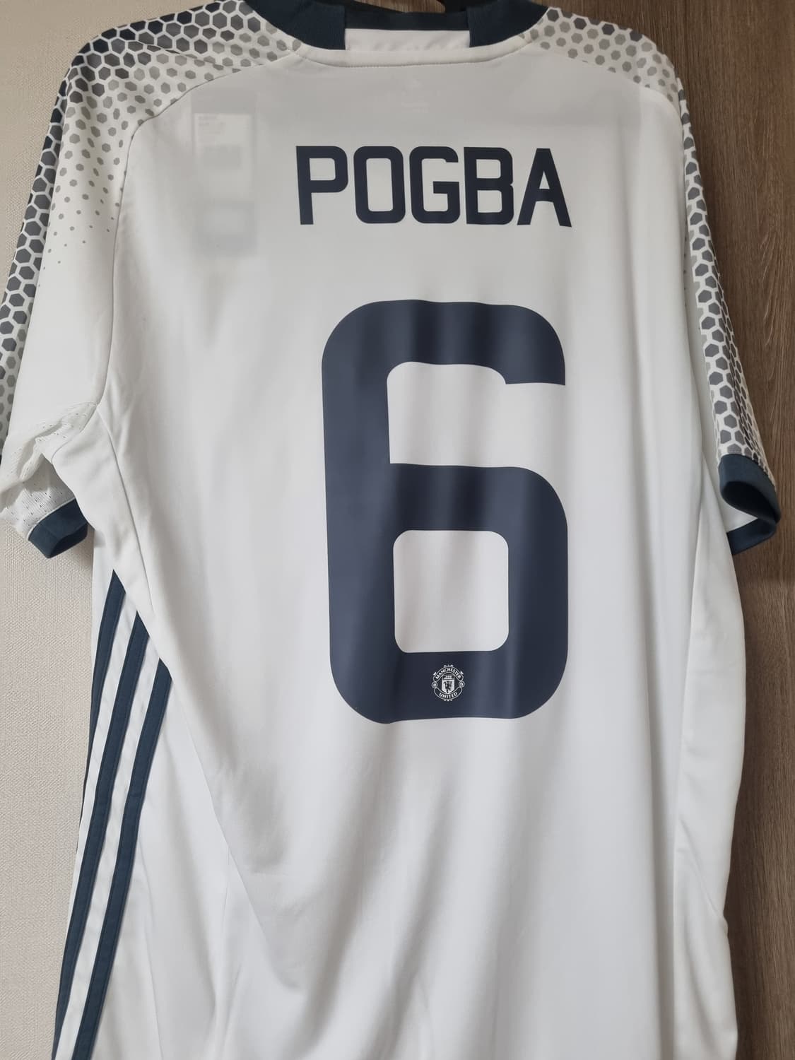 16 17 맨유 써드 포그바 유니폼 상품이미지2