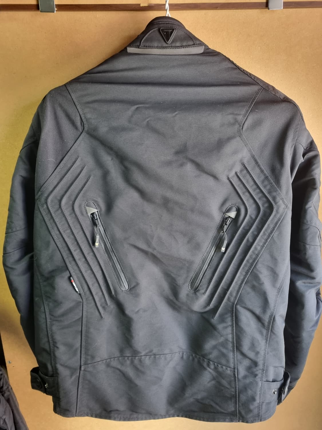 트라이엄프 남성 바이크 자켓  상품이미지2