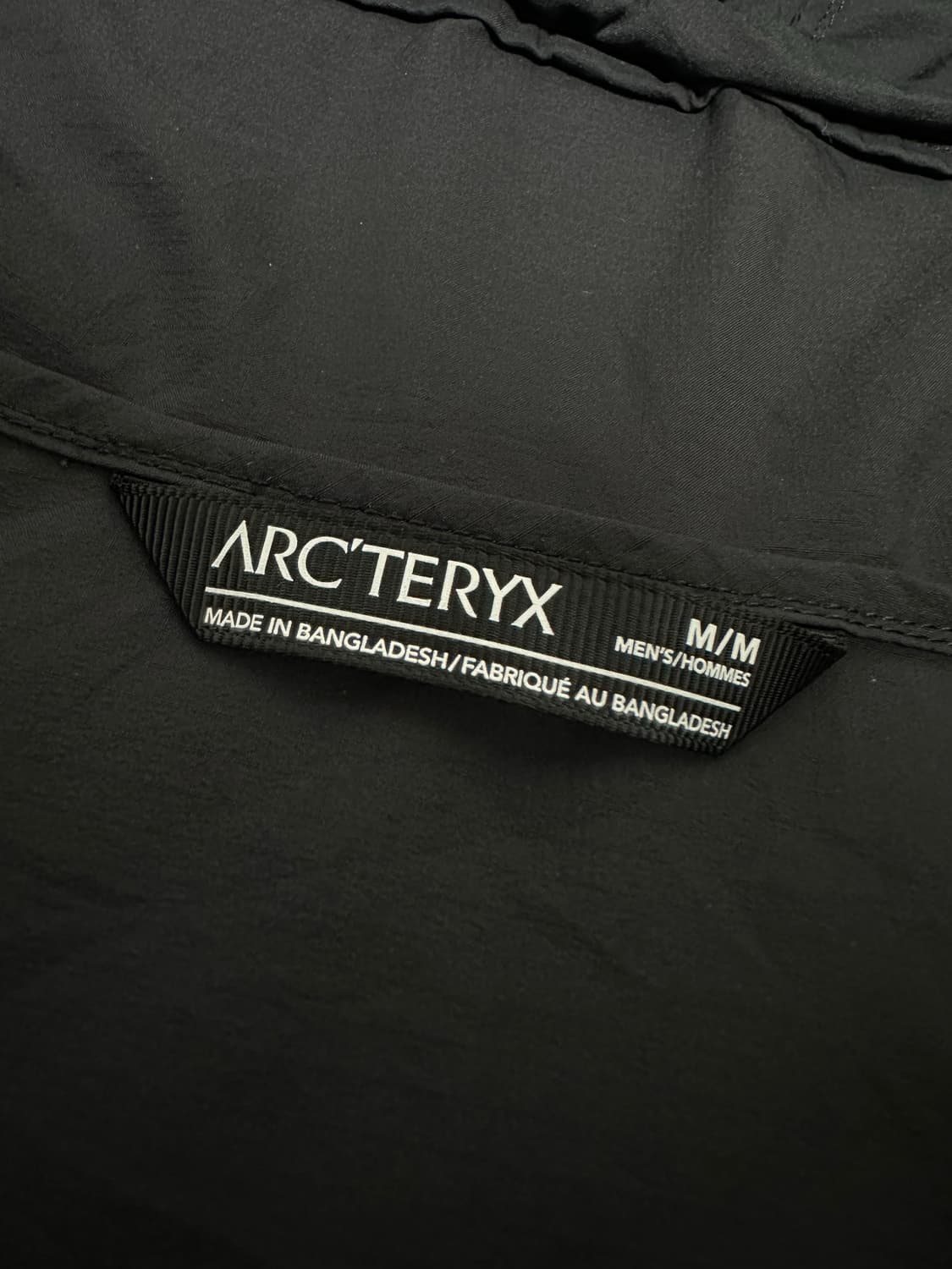 [M] 아크테릭스 스쿼미시 블랙 바람막이 상품이미지5