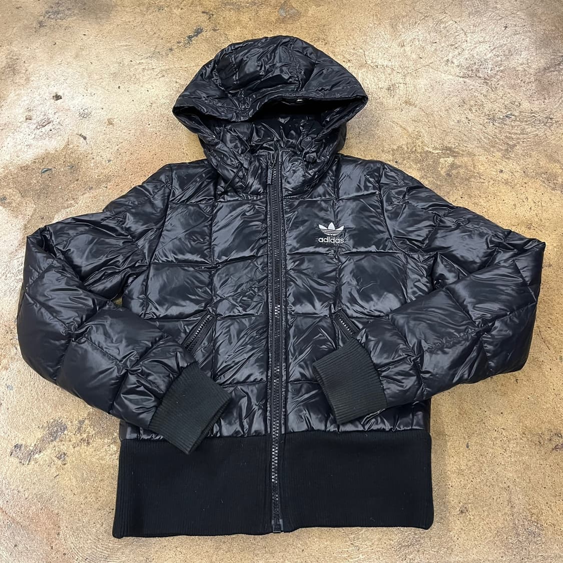 아디다스 블랙 실버 숏패딩 85 상품이미지2