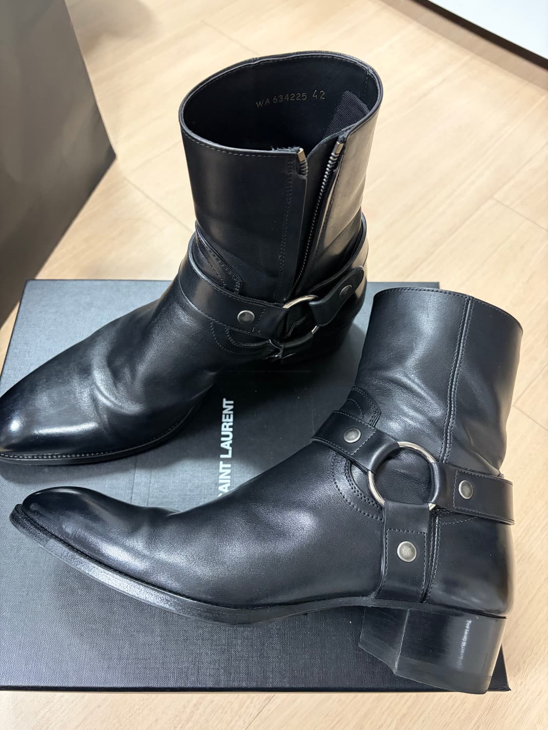 생로랑 하네스 부츠 상품이미지2