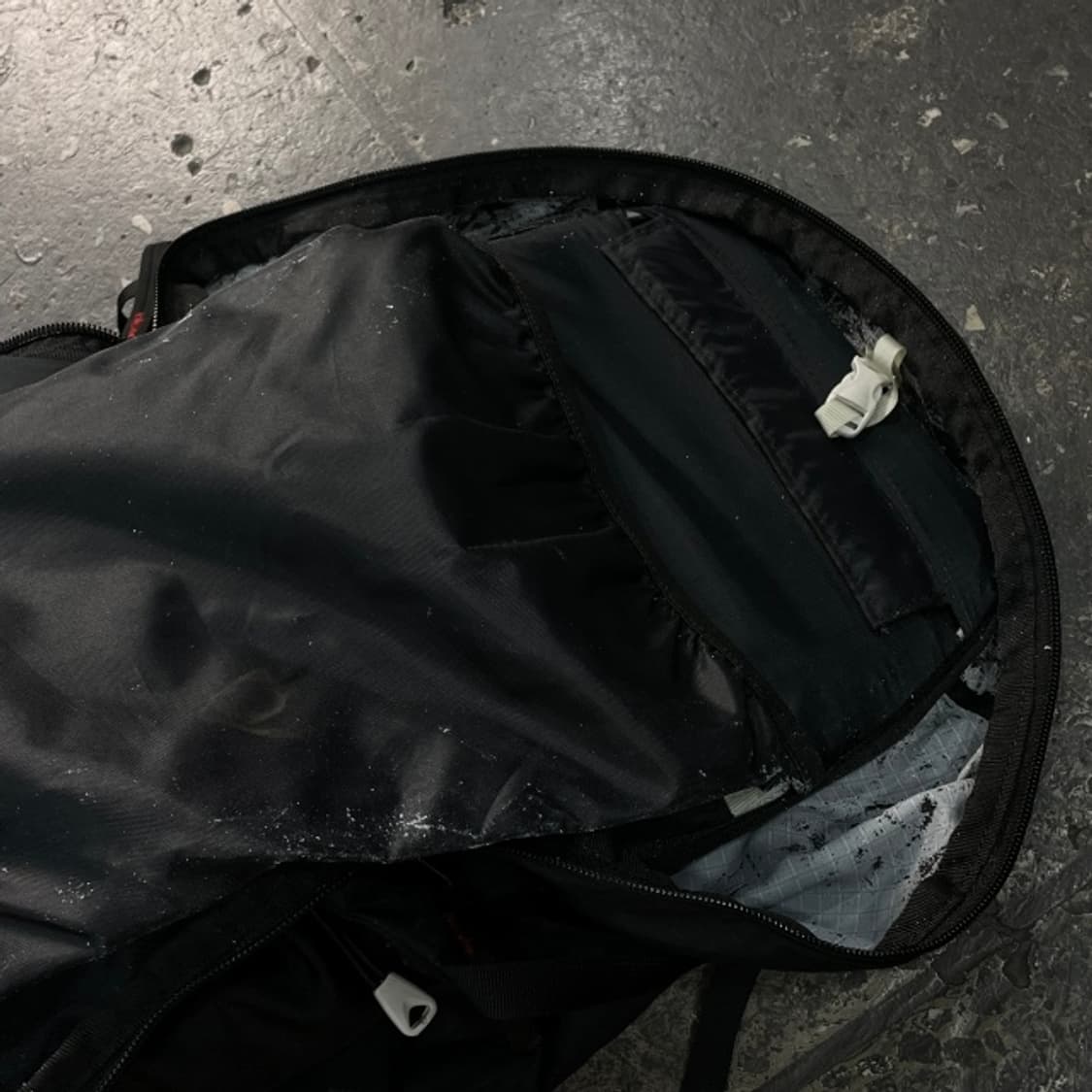 그레고리 아웃도어 30L 백팩 상품이미지6