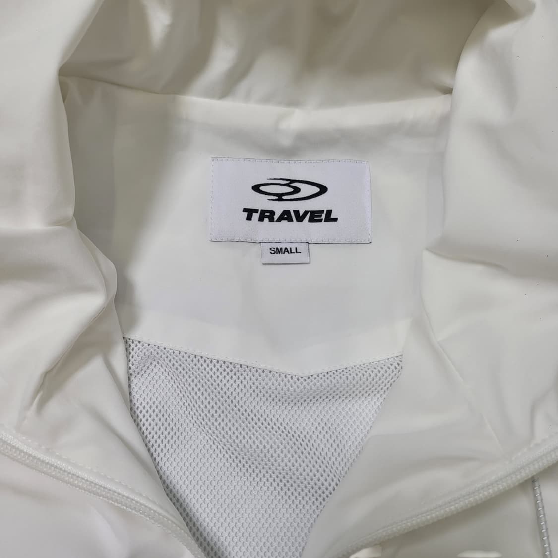 트래블 윙 오픈 윈드 브레이커 오프 화이트 바람막이 상품이미지3