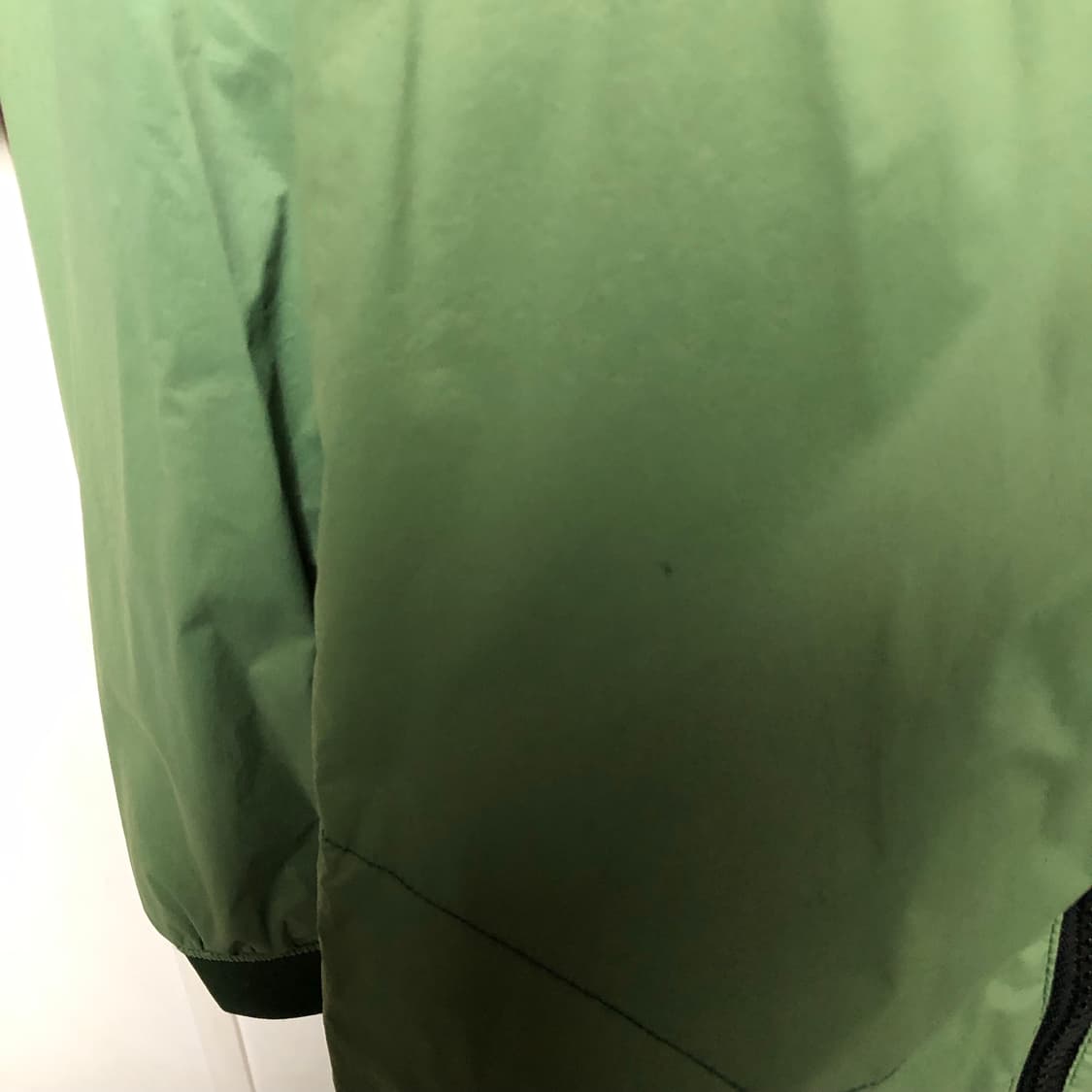 스톤아일랜드 스킨터치 나일론TC 바람막이 자켓 상품이미지9