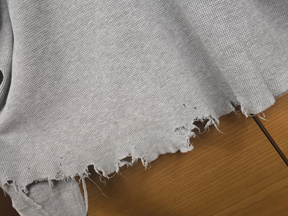 안셀름 데미지 와플 크루 롱슬리브 티셔츠 상품이미지4