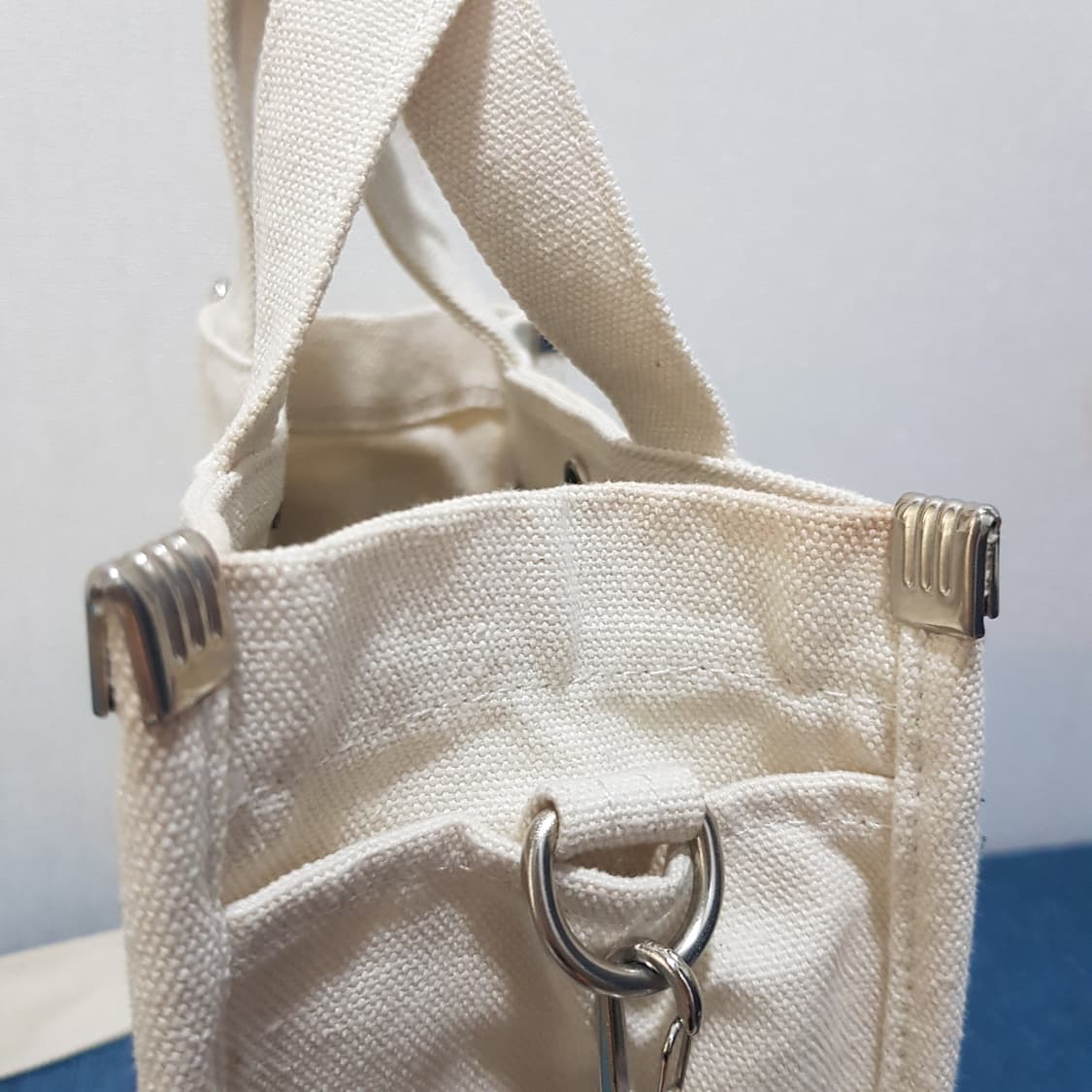 오드스튜디오 캔버스백 상품이미지3