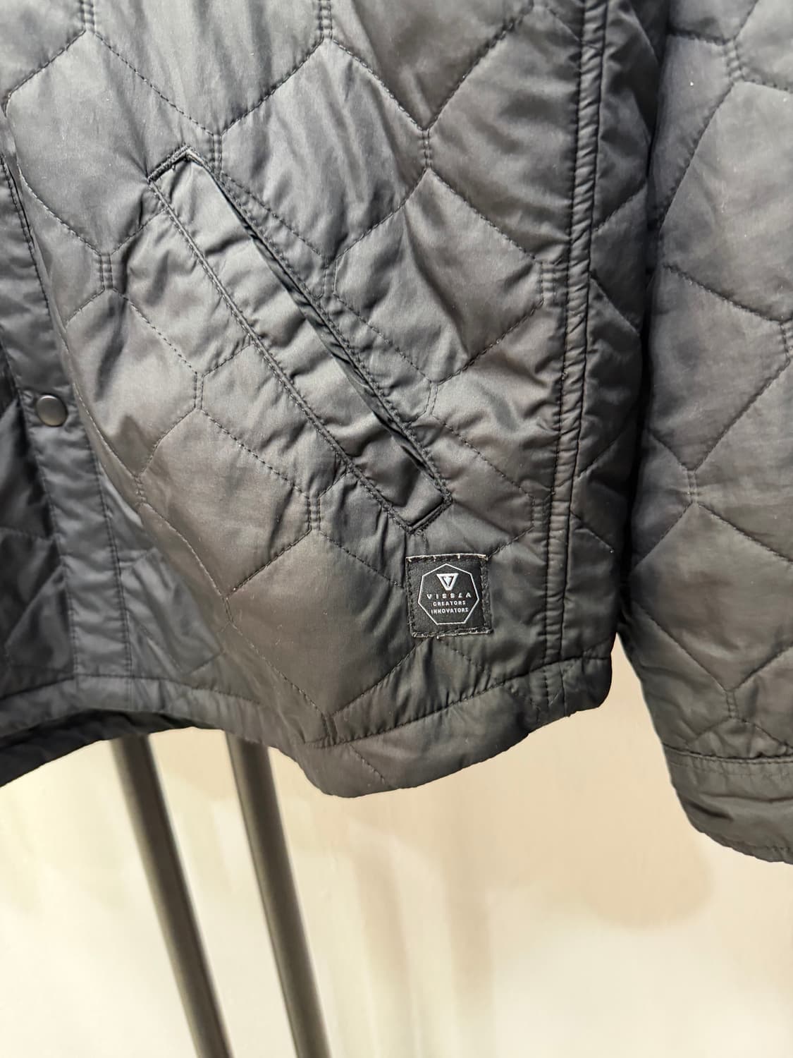 정품) VISSLA 비슬라 남성 경량 자켓 XL 상품이미지3