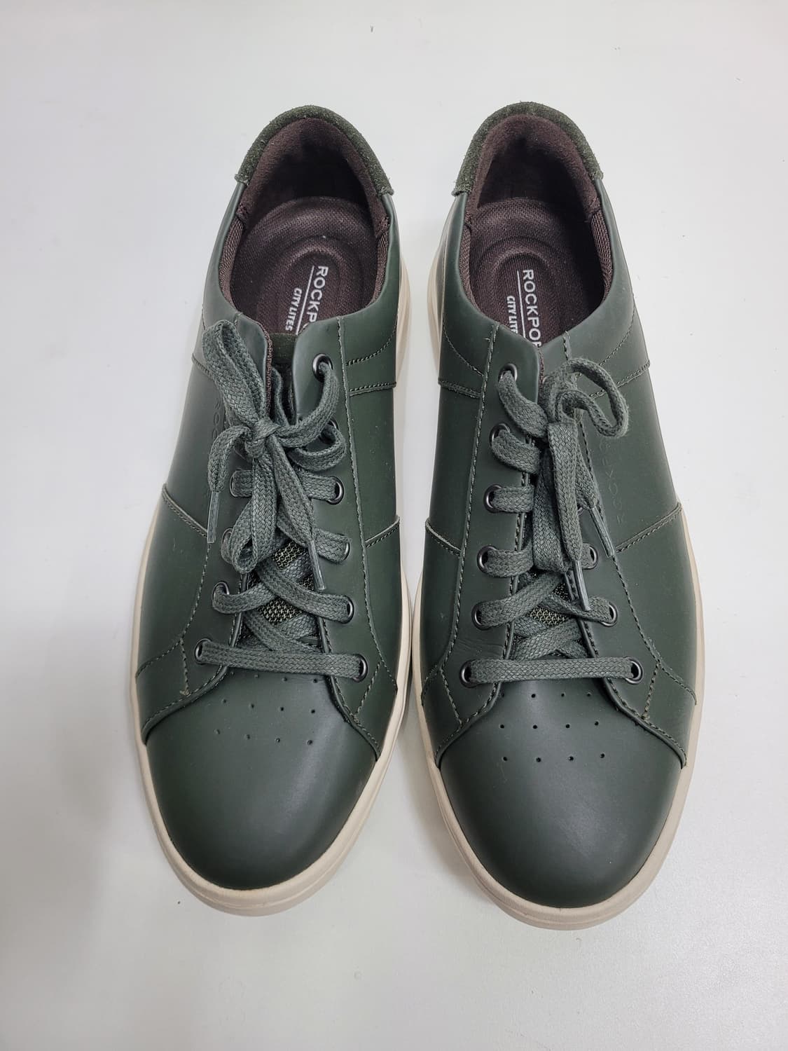 락포트 스니커즈 자비스 레이스 투 토 CI 2198 / 남 260
 상품이미지5