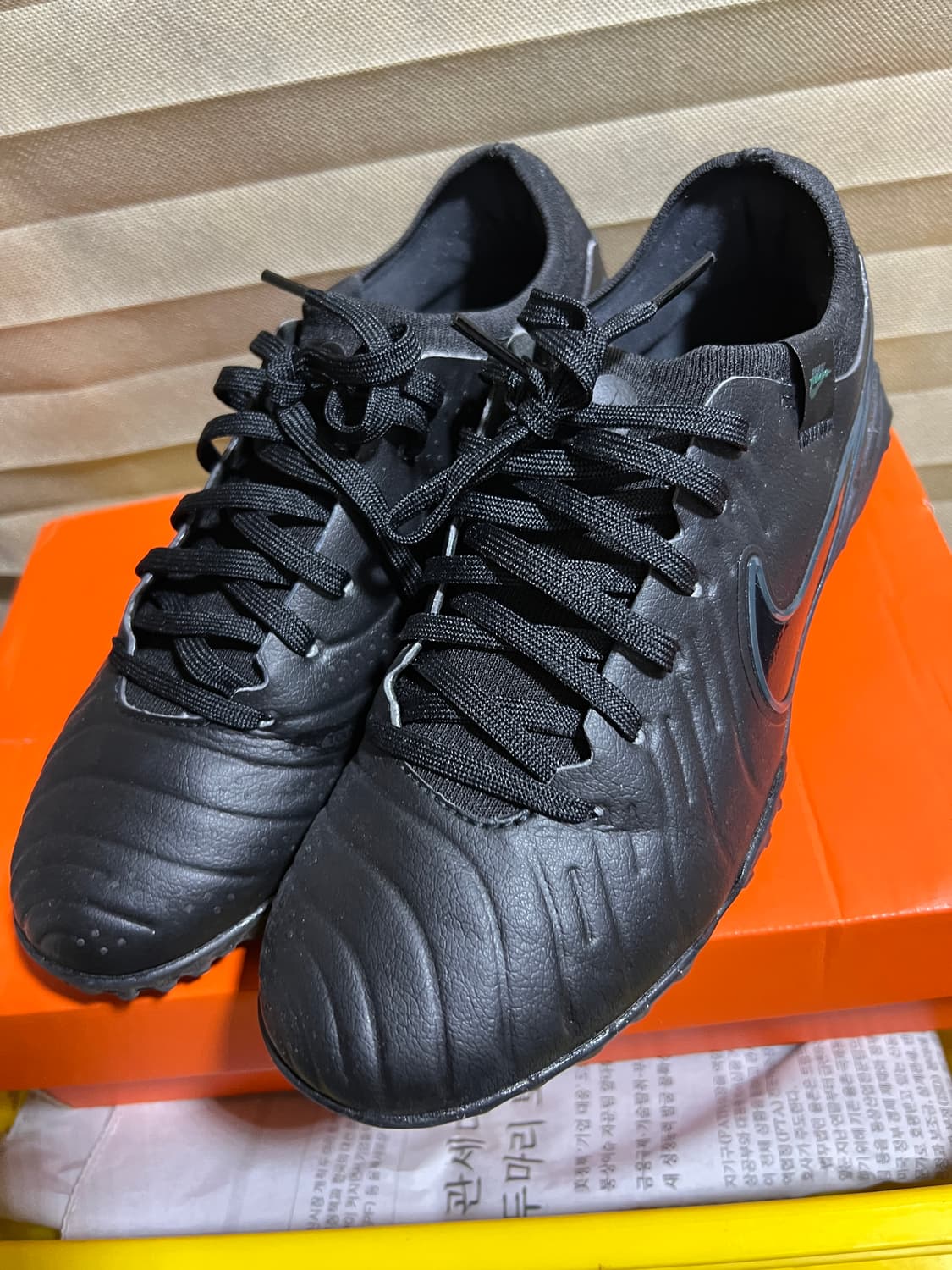 나이키 티엠포 레전드 10 프로 TF 블랙 딥 정글 상품이미지2