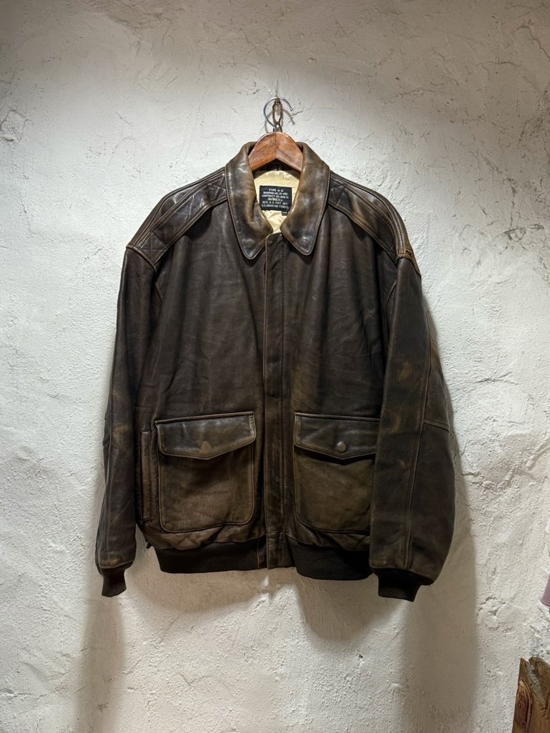 아비렉스Avirex 미공군 A2 레더 재킷 상품이미지1