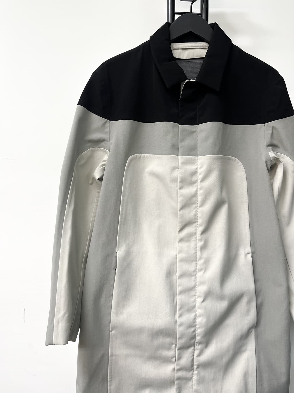 프라다 싱글 집 나일론 코트 상품이미지3