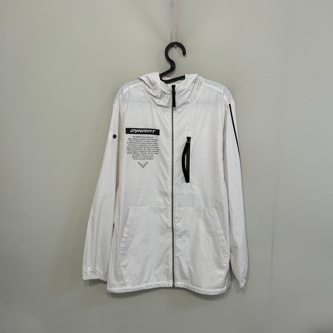 다이나핏 남성 바람막이 100  상품이미지1