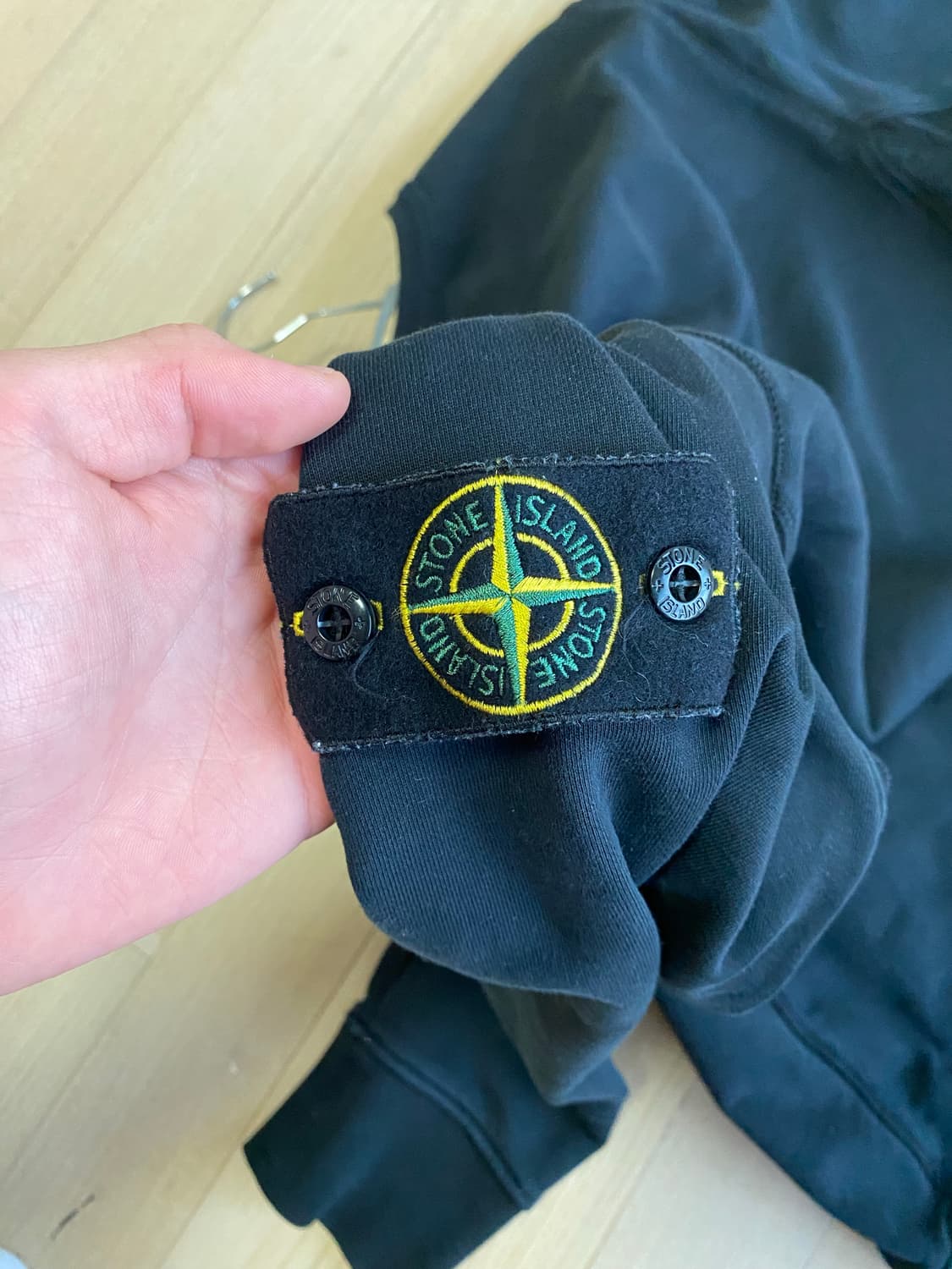 스톤 아일랜드 맨투맨 블랙 상품이미지3