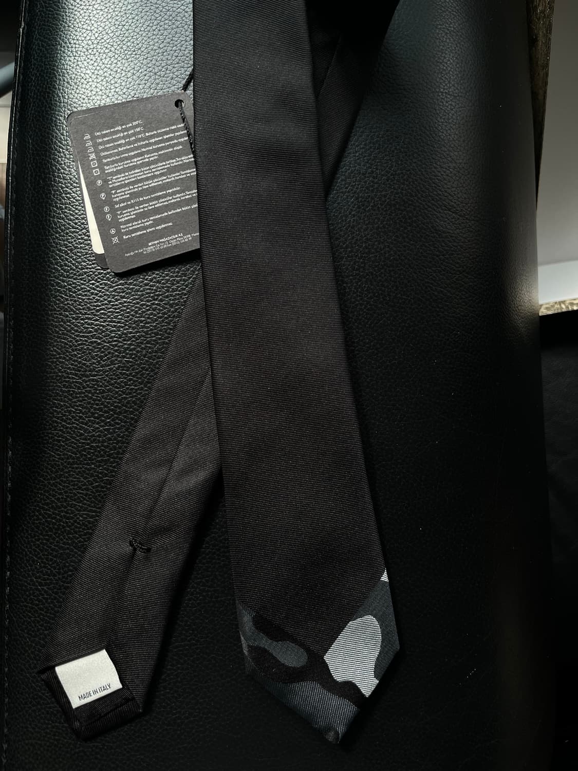 Valentino tie 상품이미지1