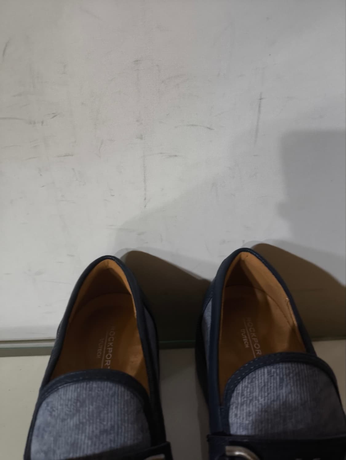 240mm 락포트 트루테크 램스킨 로퍼 상품이미지5