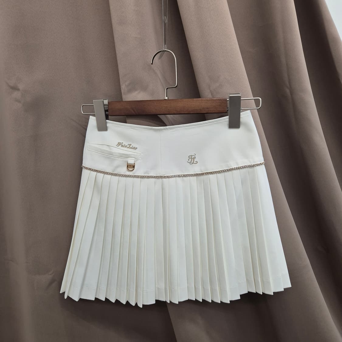 페어라이어 체인 플레어 플리츠 스커트 2XS 상품이미지1